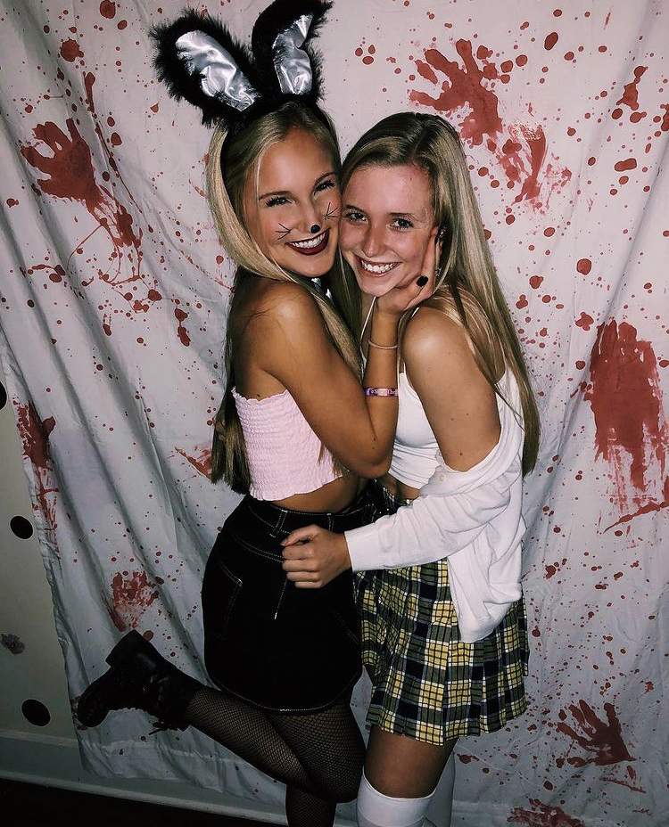 62 Hot College Halloween Costume Ideas 2022 Perfect For Parties Couples And Groups Positivity